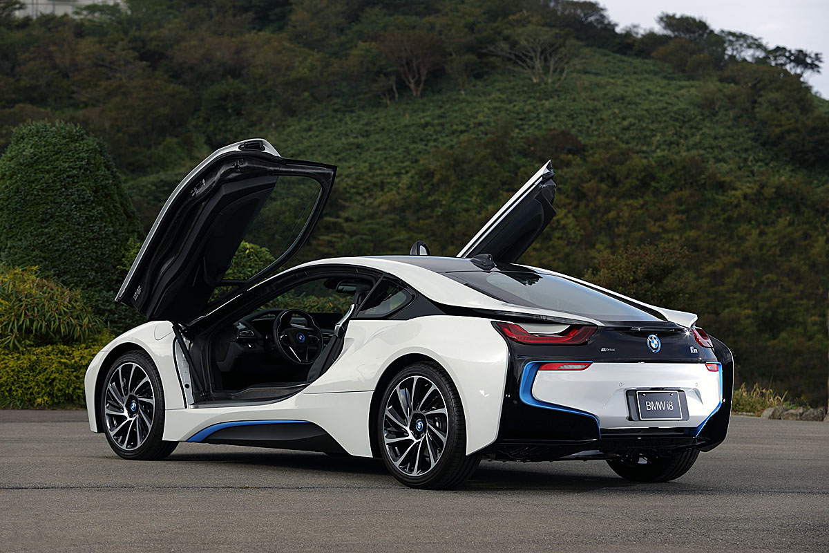 自動車動画 Bmw I8が日本の公道を走る Web Cartop