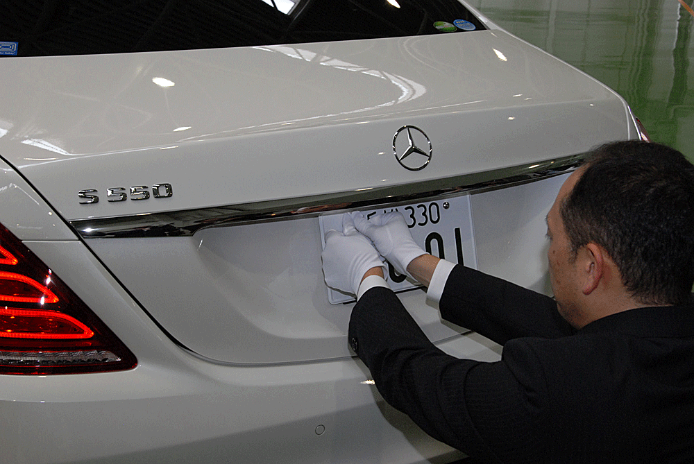 メルセデス ベンツが日本の第一歩をオーナーにプレゼント 自動車情報 ニュース Web Cartop