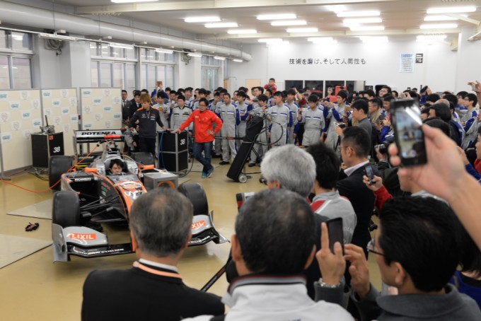クルマ好きが楽しめる学園祭!
