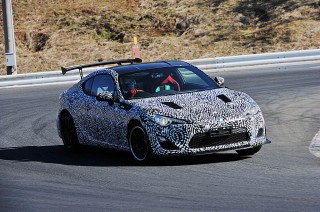 富士スピードウェイ/ショートコースで捕獲した86GRMNのテストカー