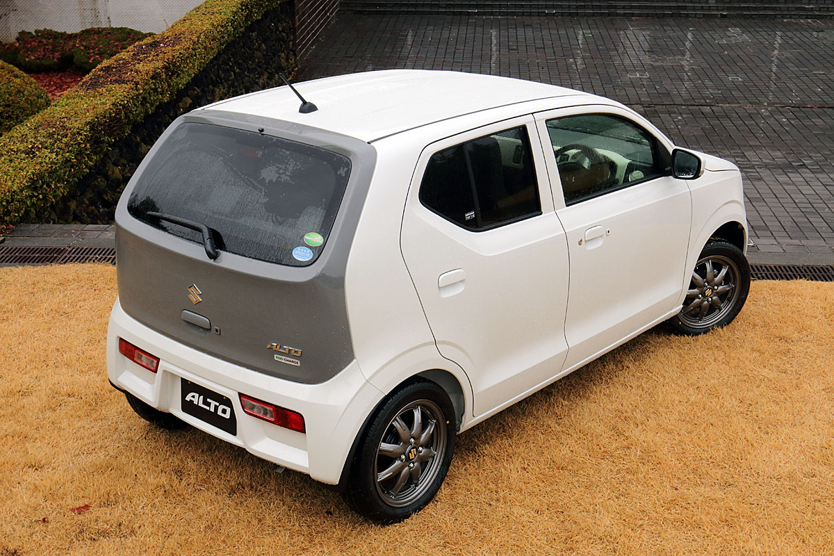 新型アルトは37km L 低燃費トップを再び奪還 自動車情報 ニュース Web Cartop 新型アルトは37km L 低燃費トップを再び奪還 自動車情報 ニュース Web Cartop