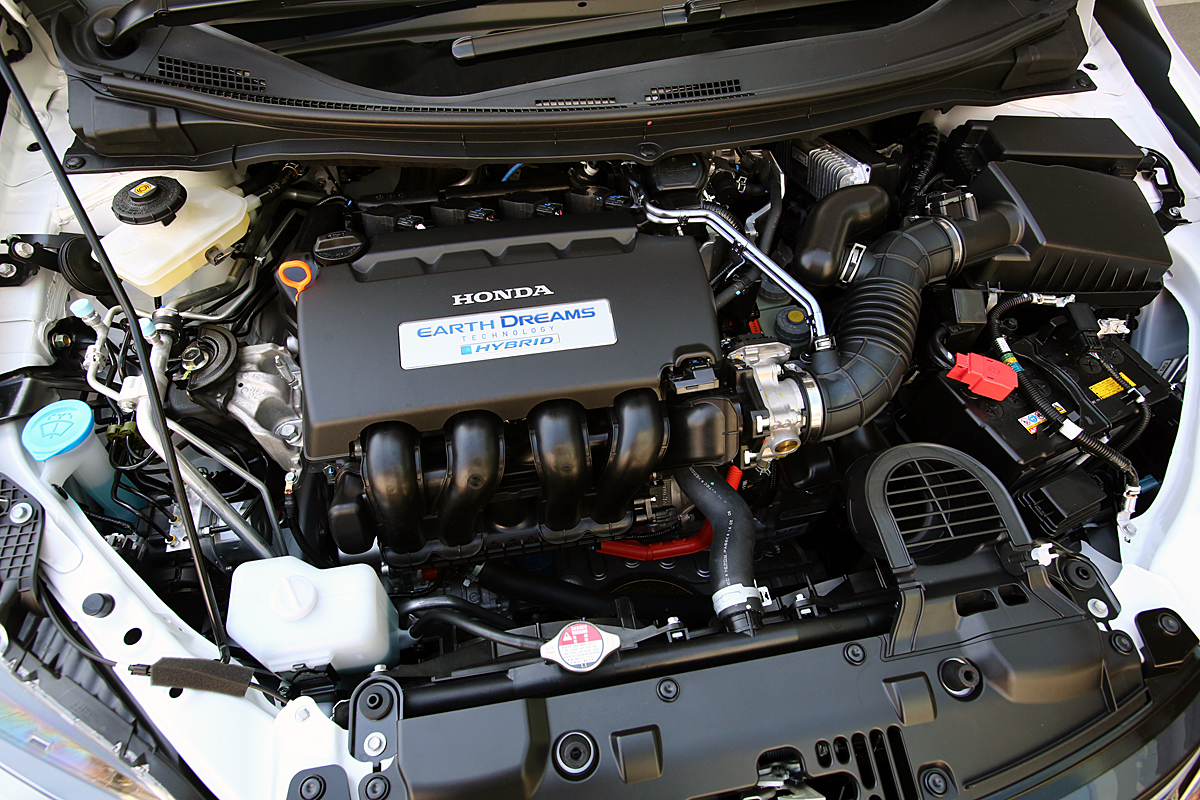 立体駐車場に入れるホンダ新型 低全高hvミニバン登場 自動車情報 ニュース Web Cartop