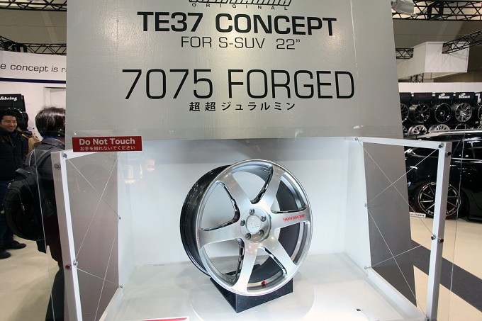 一歩先の技術を具現化、公開!