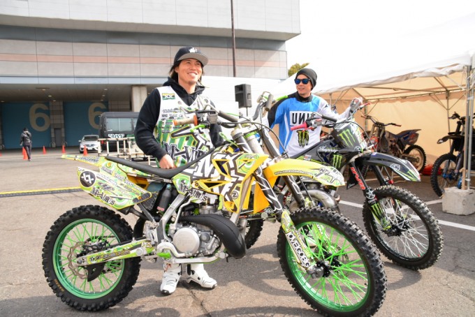 【大阪オートメッセ2015】来た?! ナイトロ・サーカス・ライブ!!