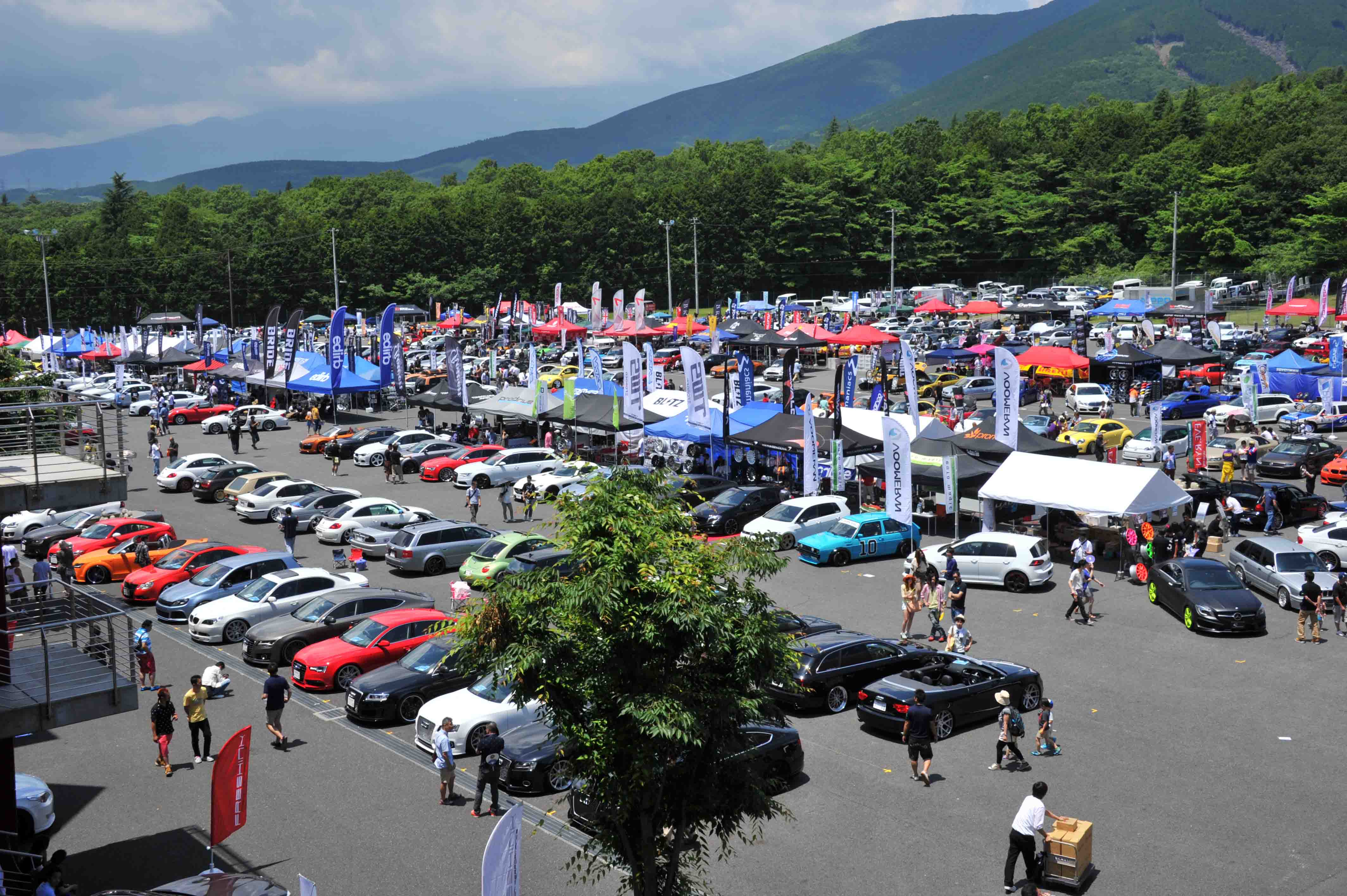 史上最大の輸入車祭り Af Imp Super Carnival は明日 大阪 舞洲 で開催 自動車情報 ニュース Web Cartop