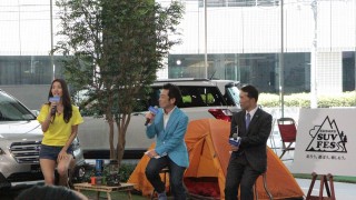 積極的にアクティビティをこなすタレントのすみれさんは、ドライビングにもチャレンジしたいと語った