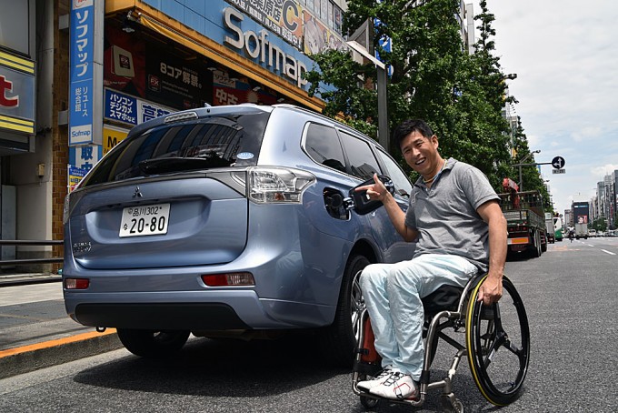 車イス・ドライバーが乗りやすいクルマって?【三菱アウトランダーPHEV・その2】