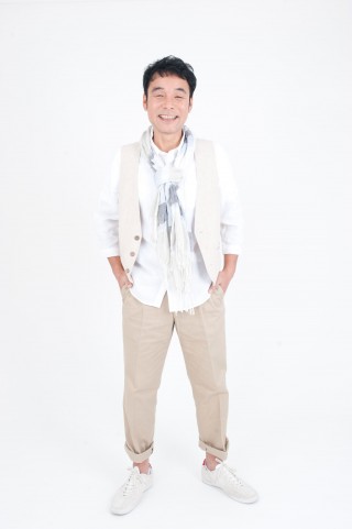 お笑い芸人であるダチョウ倶楽部の肥後克広氏による読み聞かせをする
