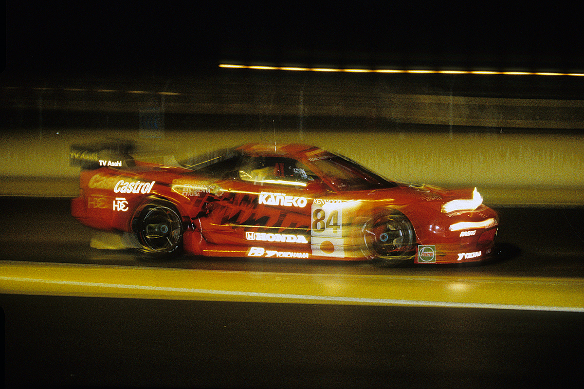 夜のル マンで無敵の速さをみせた土屋圭市のマル秘特訓とは 自動車情報 ニュース Web Cartop