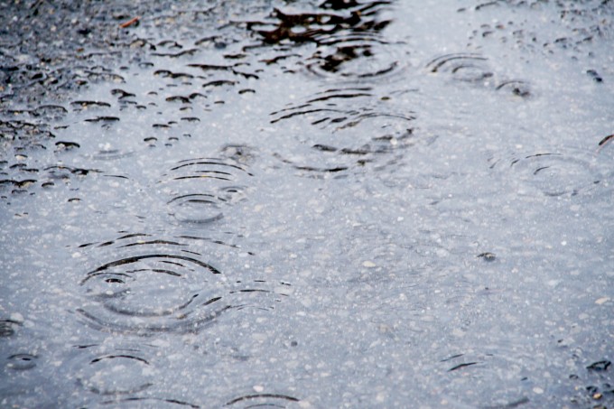 【お役立ち情報】ゲリラ豪雨にも役立つクルマの雨対策記事Top3!