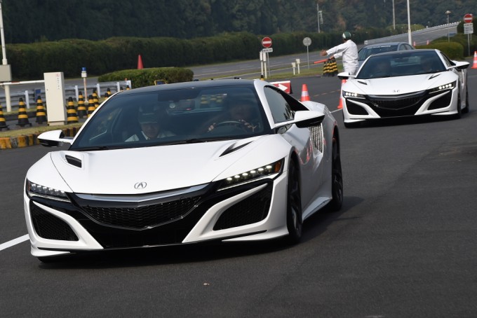 世界初公開 新型nsx日本仕様の速攻解説 詳細写真 その１ 自動車情報 ニュース Web Cartop