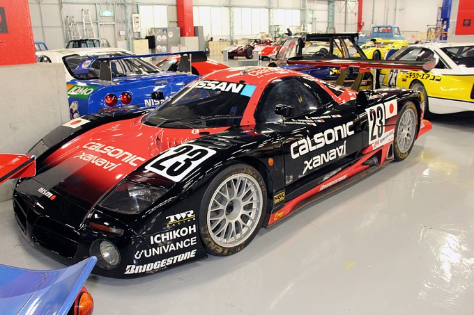 1997_Nissan-R390-GT1-Type-R390-Le-Mans-24h-Spec._IMG_6568-680x453.jpg