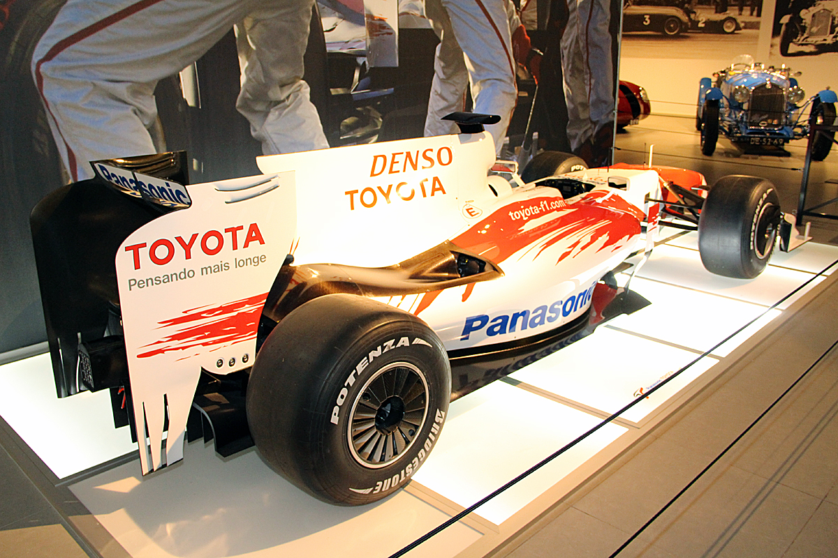 ph020602_2009_Toyota TF109 Formula 1 Racing-car_IMG_2859 〜 画像18
