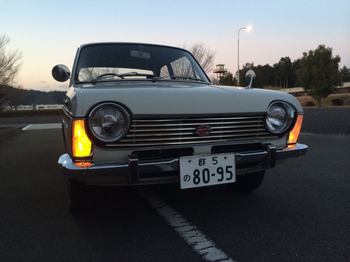 ムービー 水平対向４気筒エンジンのルーツ1967年型スバル1000に乗った 自動車情報 ニュース Web Cartop