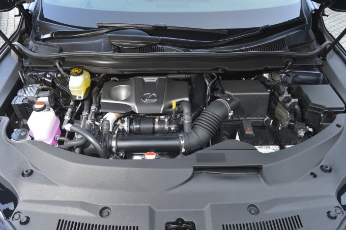 試乗 レクサスrxはクロスオーバーsuvのパイオニアだ 自動車情報 ニュース Web Cartop 試乗 レクサスrxはクロスオーバーsuvのパイオニアだ 自動車情報 ニュース Web Cartop
