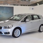 【画像】BMW「3 シリーズ セダン」にプラグイン・ハイブリッド・モデルを発表 〜 画像3