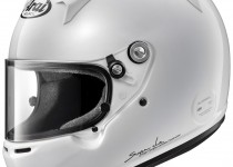 アライヘルメット購入でアルパインスターズのヘルメットバックがもらえる！