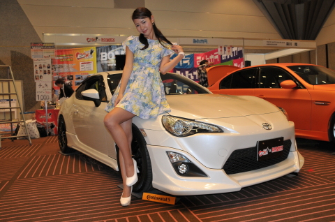 画像ギャラリー 美人レポーター オートサロンで私の86見てくれました 画像2 自動車情報 ニュース Web Cartop 画像ギャラリー 美人レポーター オートサロンで私の86見てくれました 画像2 自動車情報 ニュース Web Cartop