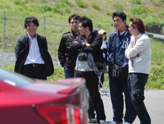 CT200h開発担当の笠井さん(左側)