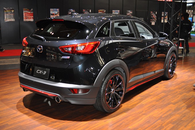 ヴェゼル Cx 3 がスポーツカーよりもイケてる大阪オートメッセ 自動車情報 ニュース Web Cartop ヴェゼル Cx 3 がスポーツカーよりもイケてる大阪オートメッセ 自動車情報 ニュース Web Cartop