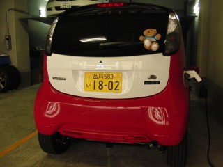 Xacarブログ 三菱アイ ミーブを日産リーフの充電プラグで充電しました 自動車情報 ニュース Web Cartop