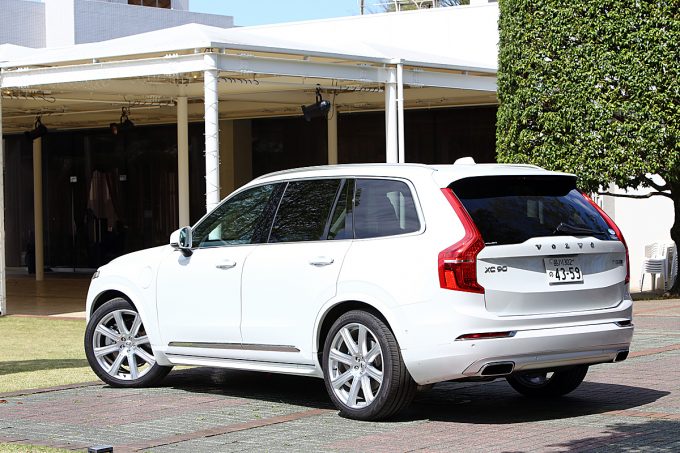 試乗 見た目も走りも未来感 プラグインハイブリッドsuv ボルボxc90 自動車情報 ニュース Web Cartop 試乗 見た目も走りも未来感 プラグインハイブリッドsuv ボルボxc90 自動車情報 ニュース Web Cartop