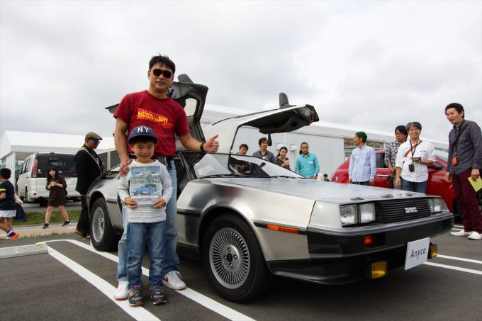 画像ギャラリー 映画バック トゥ ザ フューチャーでお馴染みのデロリアンに乗った 画像4 自動車情報 ニュース Web Cartop