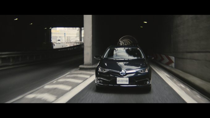 サッカー日本代表の本田圭佑 Acミラン がトヨタ オーリスハイブリッドのcmに登場 自動車情報 ニュース Web Cartop