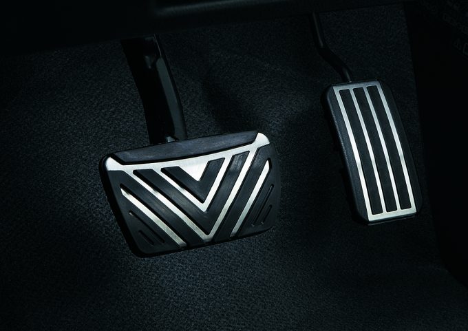 ホンダ ステップワゴンがパドルシフトの装着など一部改良 自動車情報 ニュース Web Cartop