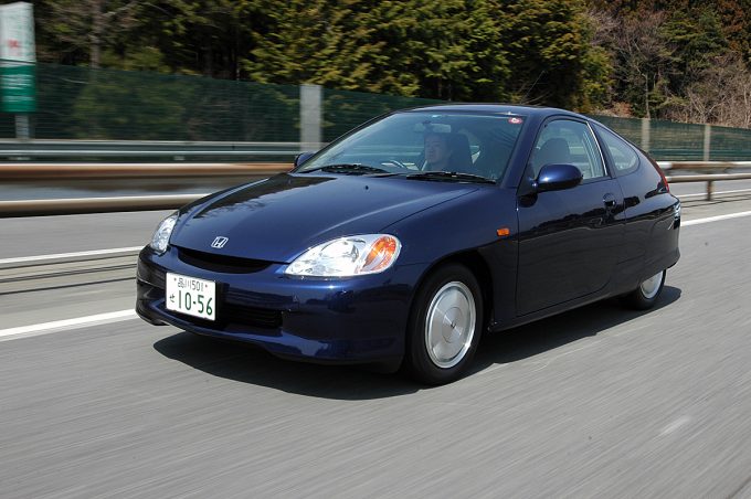 自動車税は13年経過のクルマでどのぐらい上がる 13年超えでも増税対象にならないクルマとは 自動車情報 ニュース Web Cartop 自動車税は13年経過のクルマでどのぐらい上がる 13年超えでも増税対象にならないクルマとは 自動車情報 ニュース Web Cartop