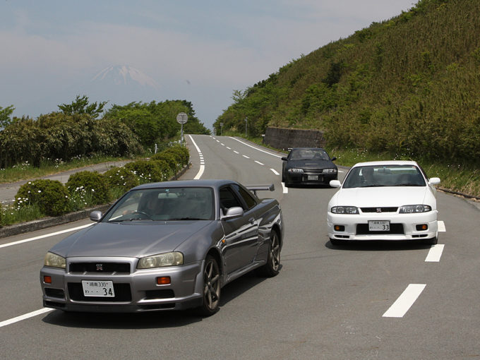 R32・R33・R34！　箱根周辺で3台のスカイラインGT-Rに一気乗り