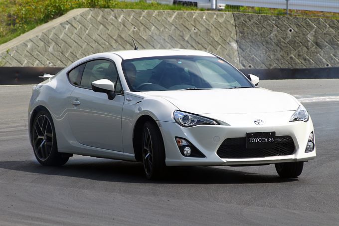 レビンが現代に復活もae86とは大違い 中国登場したハイブリッドの正体 自動車情報 ニュース Web Cartop