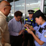 【あわや逮捕】中国のEV取材で偽札事件に巻き込まれる！
