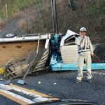 【画像】まさかの直ドリか!?　直線道路に横たわるトラック事故を目撃 〜 画像2