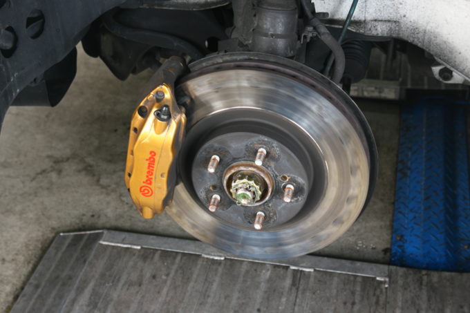 ブレンボやビルシュタインとは 車のカタログでみかけるパーツブランドの中身 自動車情報 ニュース Web Cartop