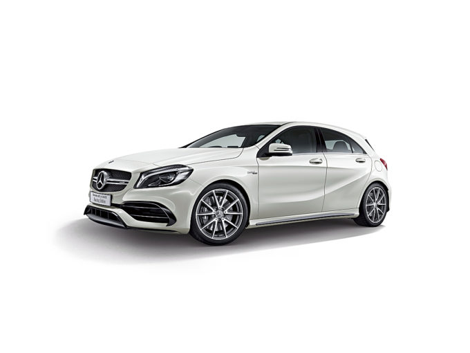 【AMG初の600万円切り】メルセデスAMG A 45 4MATIC Racing Edition発売