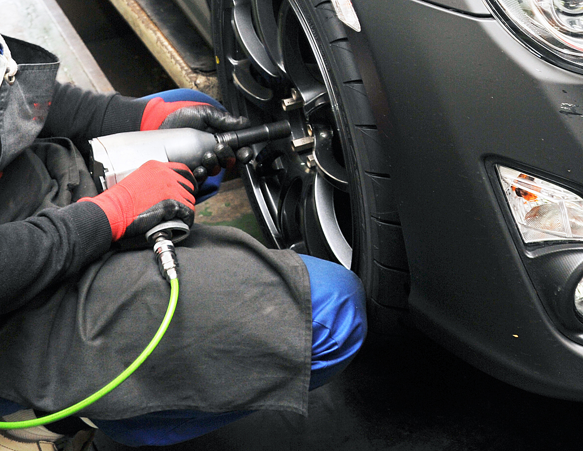 注意 アルミホイールにインパクトレンチがngの場合あり 自動車情報 ニュース Web Cartop 注意 アルミホイールにインパクトレンチがngの場合あり 自動車情報 ニュース Web Cartop