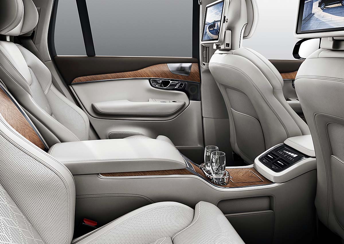 Volvo XC90 Excellence - interior 〜 画像5