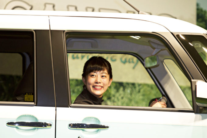 女優の高畑充希も絶賛するダイハツ・ムーヴキャンバス登場!