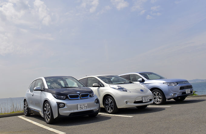 【疑問】ハイブリッドカーや電気自動車のバッテリーは劣化しないのか?