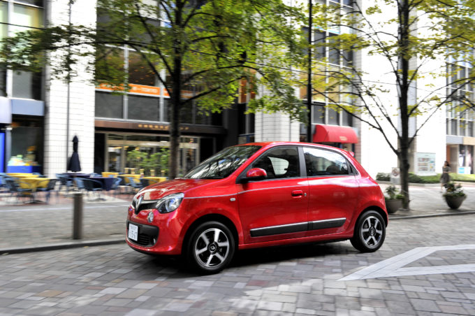 試乗 国産コンパクトを脅かすルノー トゥインゴの実力 自動車情報 ニュース Web Cartop