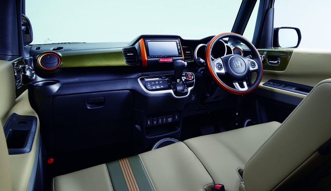 画像ギャラリー ホンダn Boxスラッシュがマイナーチェンジでボディカラーの選択肢を25色に 画像11 自動車情報 ニュース Web Cartop