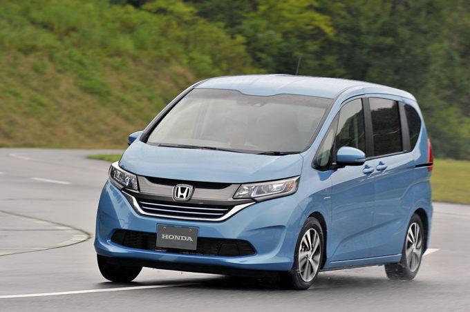 速攻試乗 室内や荷室はもちろん走りも燃費も向上した新型ホンダ フリード登場 自動車情報 ニュース Web Cartop 2ページ目 速攻試乗 室内や荷室はもちろん走りも燃費も向上した新型ホンダ フリード登場 自動車情報 ニュース Web Cartop 2ページ目