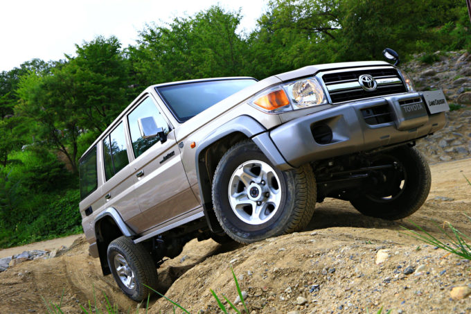 意外と知らない トヨタ ランドクルーザーが世界中で愛される理由とは 自動車情報 ニュース Web Cartop