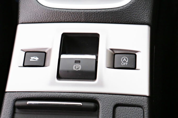 今さら聞けない 電動パーキングブレーキのメリット デメリットとは 自動車情報 ニュース Web Cartop 今さら聞けない 電動パーキングブレーキのメリット デメリットとは 自動車情報 ニュース Web Cartop