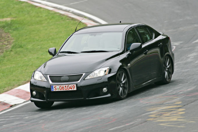 ニュルブルクリンクでメーカーが市販車を走らせる理由とは 最速タイムも争いも白熱 自動車情報 ニュース Web Cartop 2ページ目