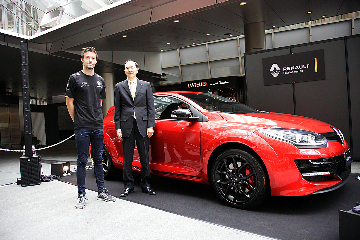 ニュルff最速のエンジンを搭載した新型ルノー メガーヌr S 273を発表 自動車情報 ニュース Web Cartop