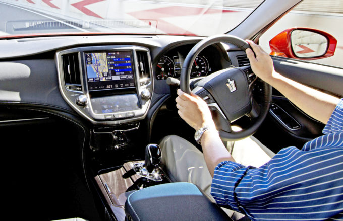 今さら聞けない 電動パーキングブレーキのメリット デメリットとは 自動車情報 ニュース Web Cartop 2ページ目 今さら聞けない 電動パーキングブレーキのメリット デメリットとは 自動車情報 ニュース Web Cartop 2ページ目