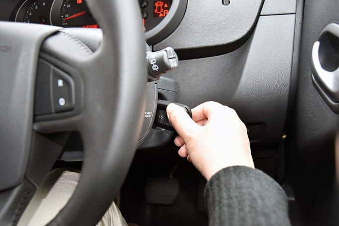 多くの人が気にしないけど壊れると大変な オルタネーター って何 自動車情報 ニュース Web Cartop 多くの人が気にしないけど壊れると大変な オルタネーター って何 自動車情報 ニュース Web Cartop