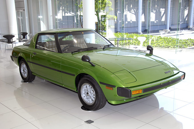 小型バスから日産まで ロータリーエンジンを搭載したクルマたち 自動車情報 ニュース Web Cartop